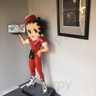 Johnny's Raceway Eatery