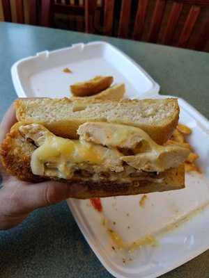 Columbus Deli & Grille At The General Store