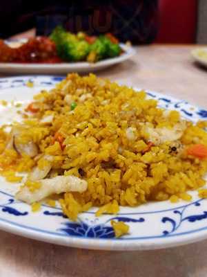 Main Moon Restaurant