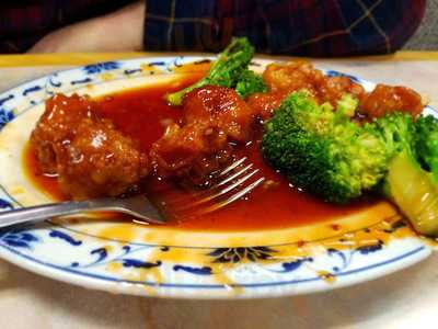 Main Moon Restaurant