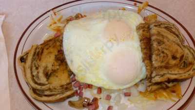 Lake Ripley Family Restaurant