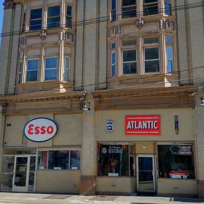 Pickers Pub And Grub Brownsville Pa