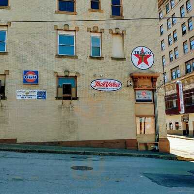 Pickers Pub And Grub Brownsville Pa