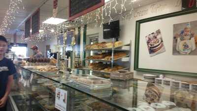 Uncle Mike's Bake Shoppe