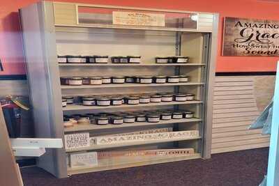 Dutchmaid Eatery & Gifts