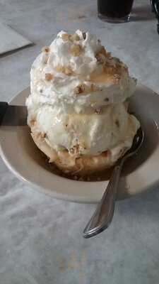 Symeons Greek Restaurant