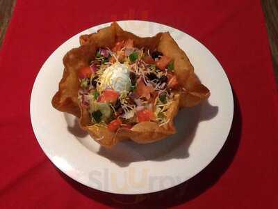 Buck's Bar And Grill