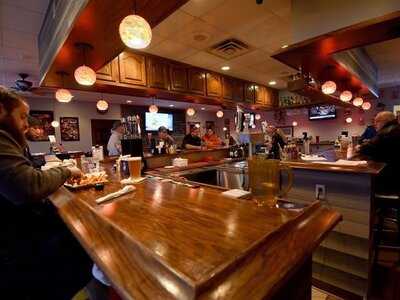 Buck's Bar And Grill