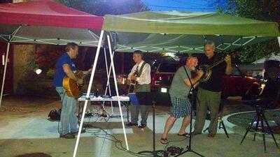 Buck's Bar And Grill