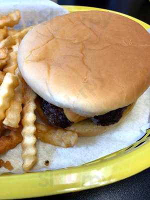 Flip Burgers & Treats