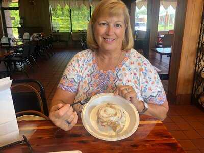 Touch Of Home Mennonite Bakery