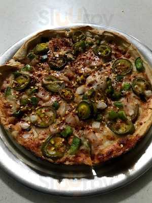 Big Banjo Pizza Parlor