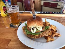 Point Tavern