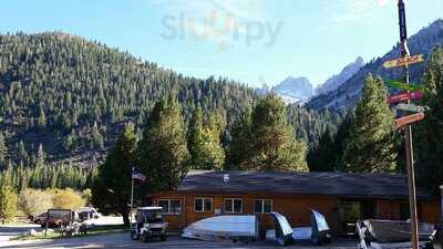 Cafe At Annett's Mono Village