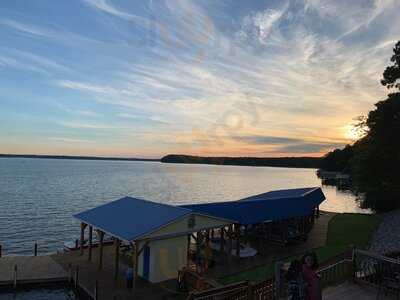 Watersview Restaurant