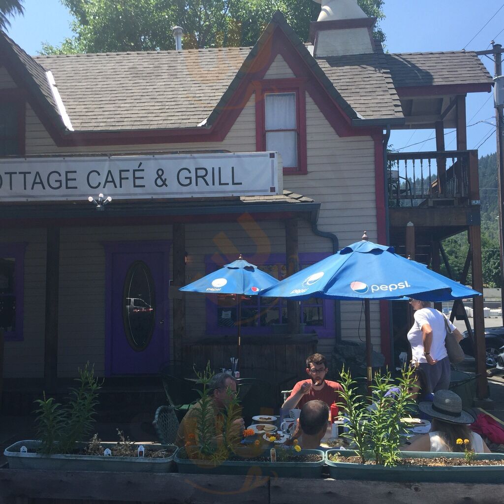 Cottage Cafe & Grill