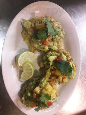 Fort's Old Town Tavern