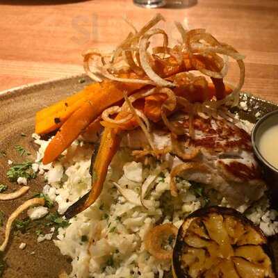 The Happ Inn Bar And Grill