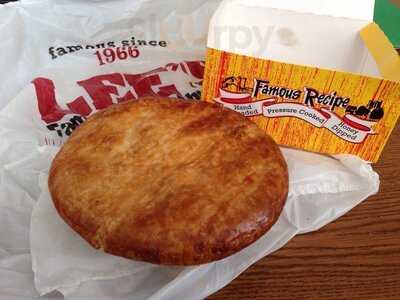 Lee's Famous Recipe Chicken