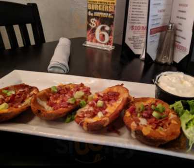 Eighty Ates Bar & Grille