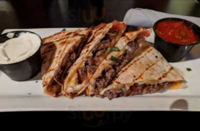 Eighty Ates Bar & Grille