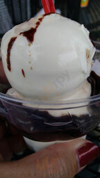 Dairy Queen Grill & Chill