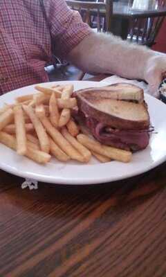 Villager Restaurant & Catering