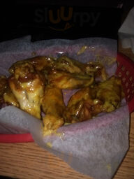 Mike's Corner Bar And Grill