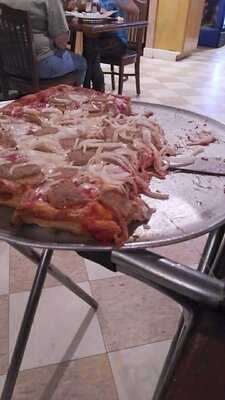 Giacomo's Italian Restaurant And Pizzeria