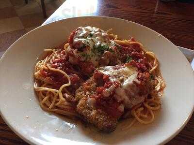 Giacomo's Italian Restaurant And Pizzeria