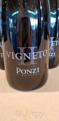 Ponzi Wine Bar