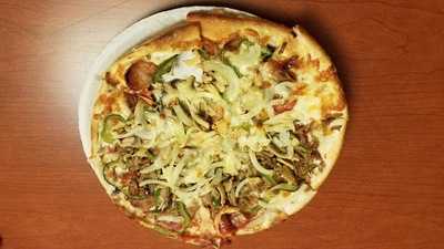 Family Style Pizza Ii