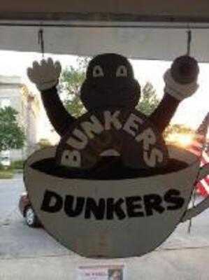 Bunkers Dunkers Bakery
