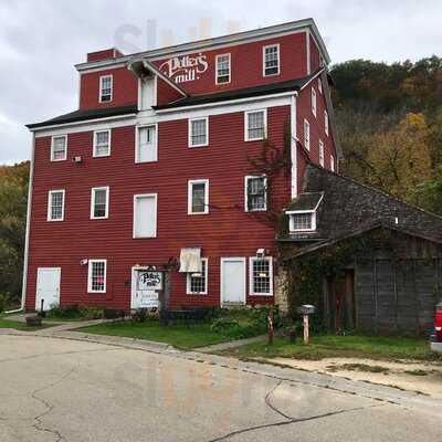 Flatted Fifth Blues & Bbq At Potter's Mill