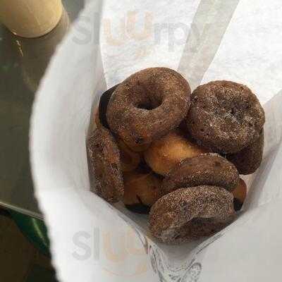 Delish Donuts & Coffee