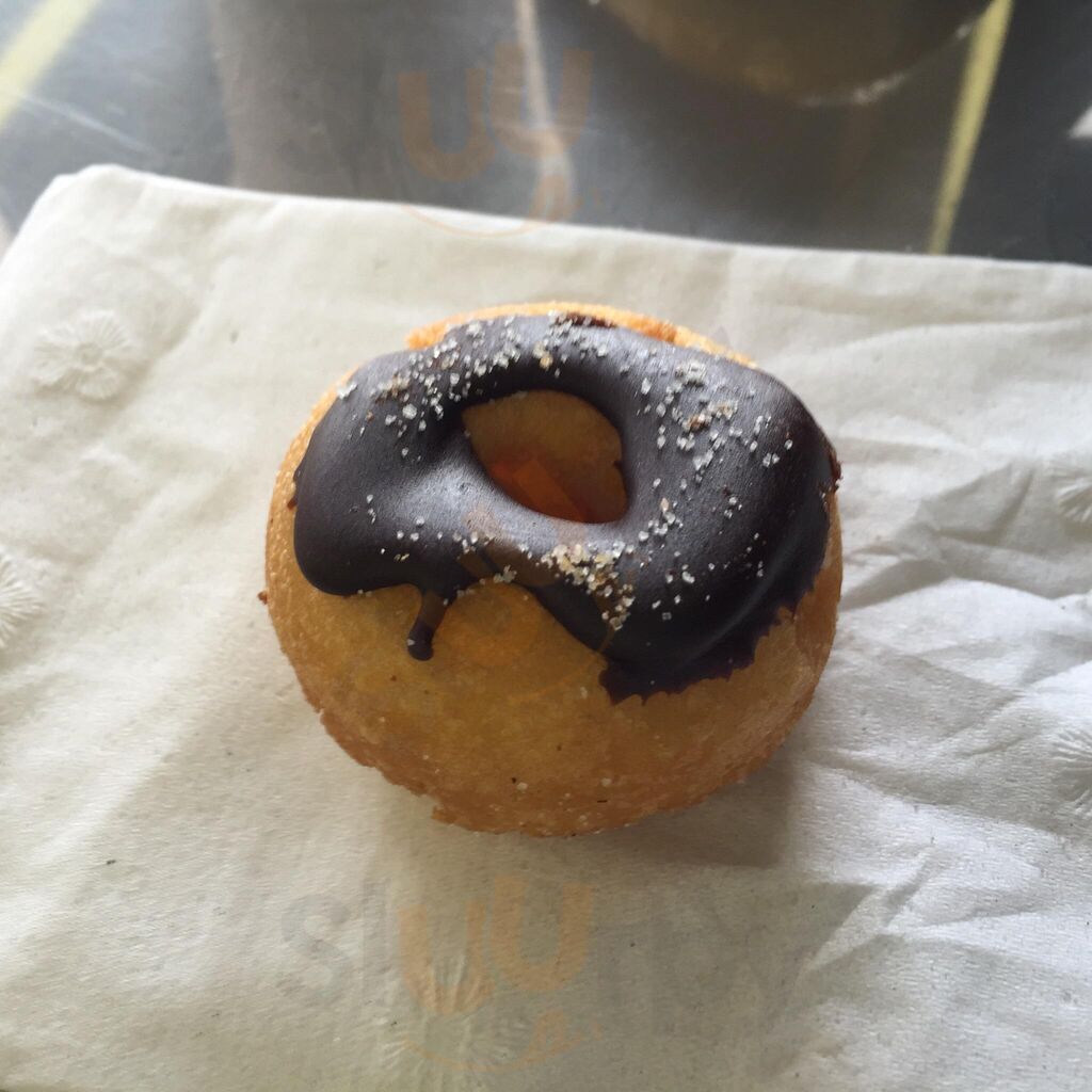 Delish Donuts & Coffee