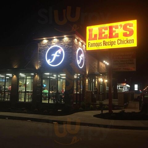 Lee's Famous Recipe Chicken