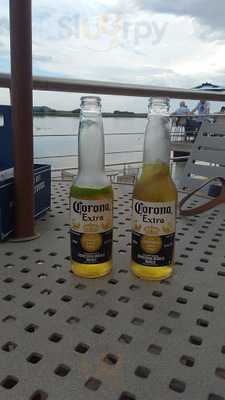 Off Shore Bar And Grill