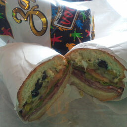 Papa's Deli