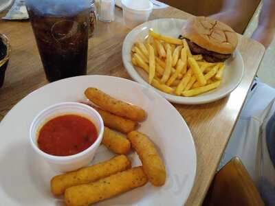 Frank's Pizza And Subs