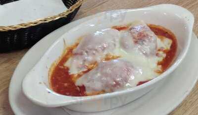 Frank's Pizza And Subs