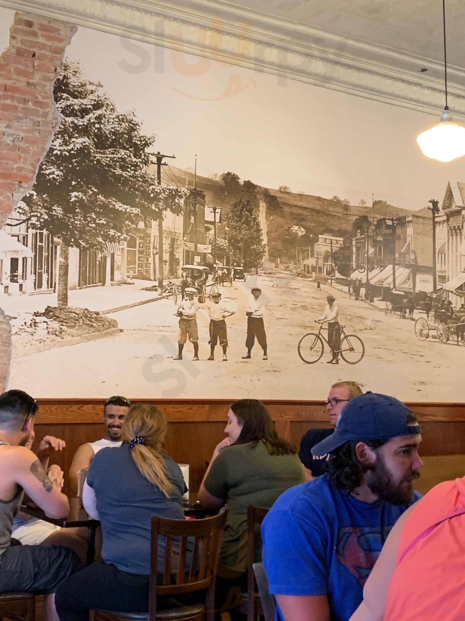 Stela's Ice Cream Shoppe