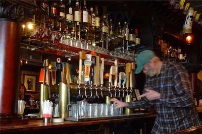 Bobcat Cafe & Brewery