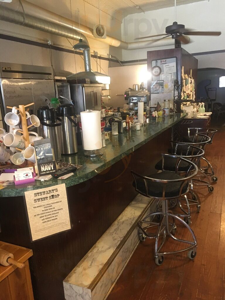 Stewart's Sweet Stop