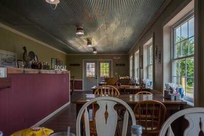 Creelsboro Country Store