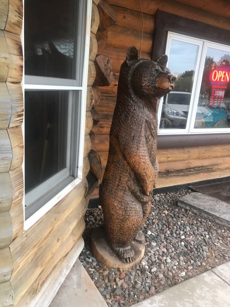 Rustic Roost Motel Dining