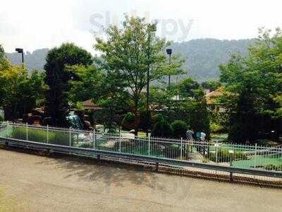 Glen's Frozen Custard