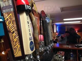 Adirondack Growl & Grub