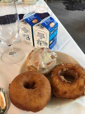 The Dining Room - Omni Homestead Resort