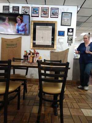 Bella's Restaurant And Espresso